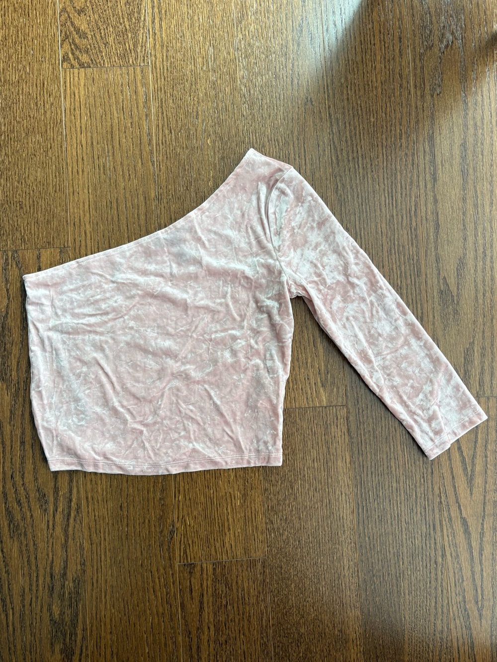 Forever 21 Dusty Pink Velvet One-Shoulder Crop Top